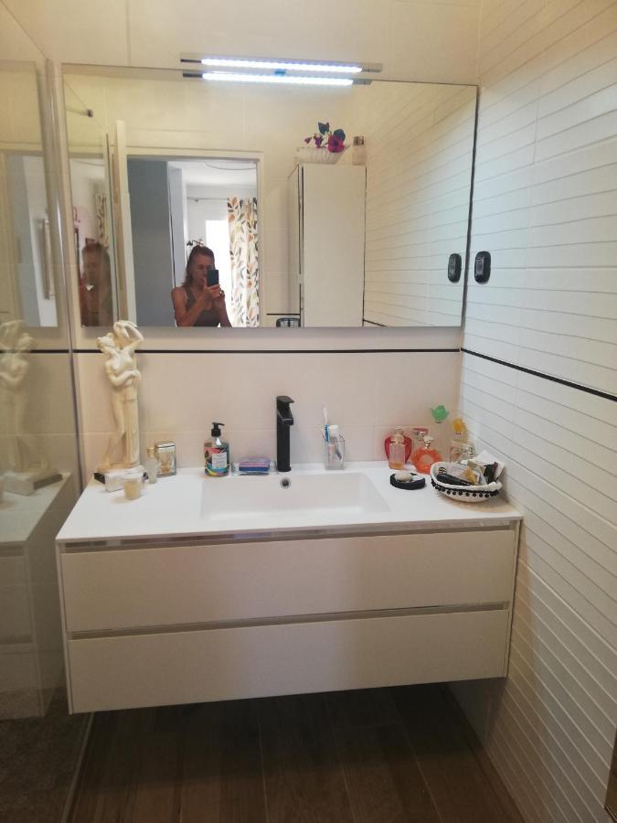 Xan Hotell Biganos Exteriör bild